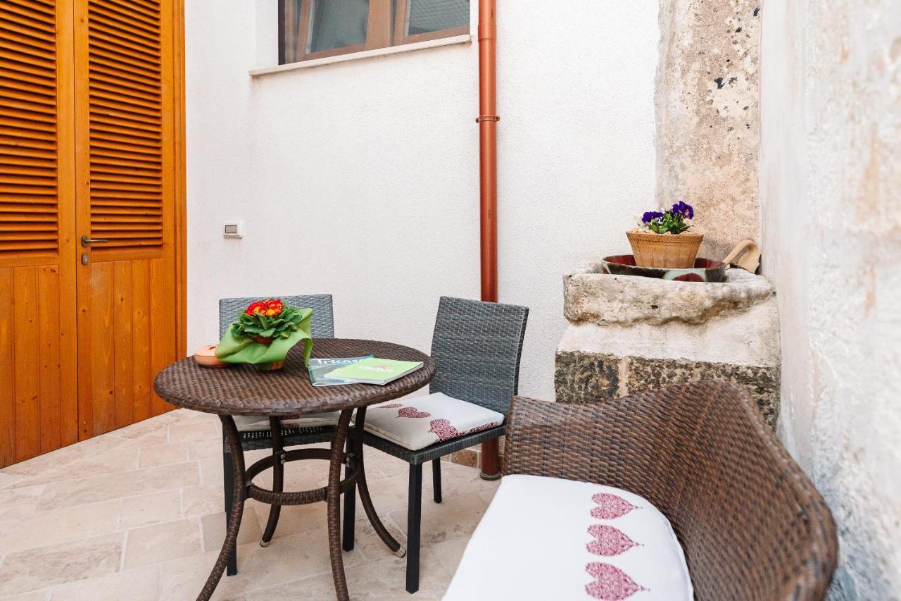 Iolanda Vacanze Lucugnano Ngoại thất bức ảnh